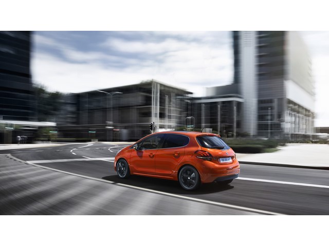 Libro Azul Peugeot 208 2017