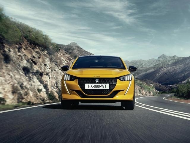 Libro Azul Peugeot 208 2022