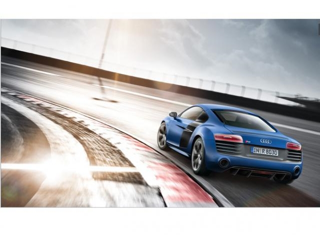 Libro Azul Audi R8 2016