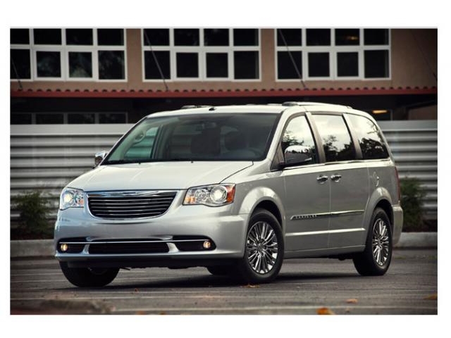 Libro Azul Chrysler Town 2015