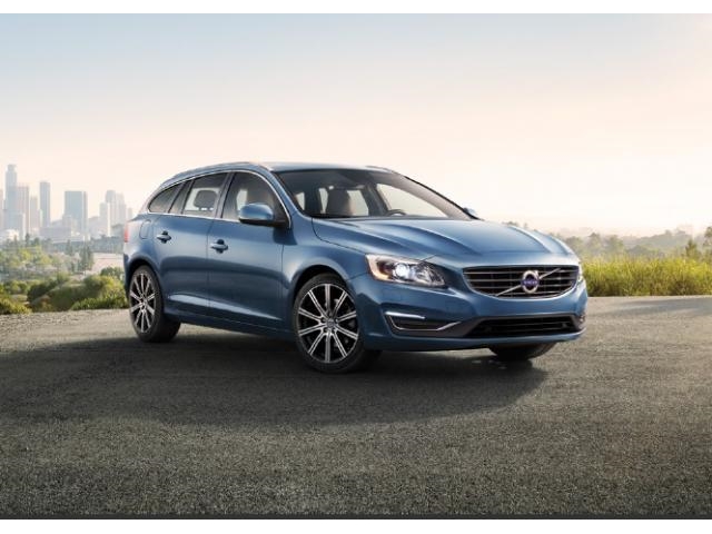 Libro Azul Volvo V60 2015