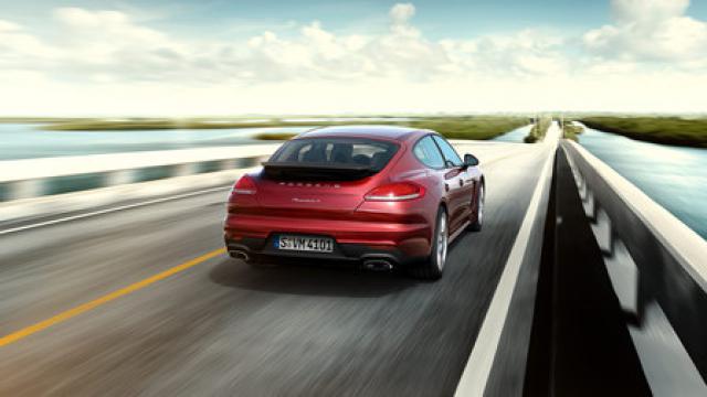 Libro Azul Porsche Panamera 2015