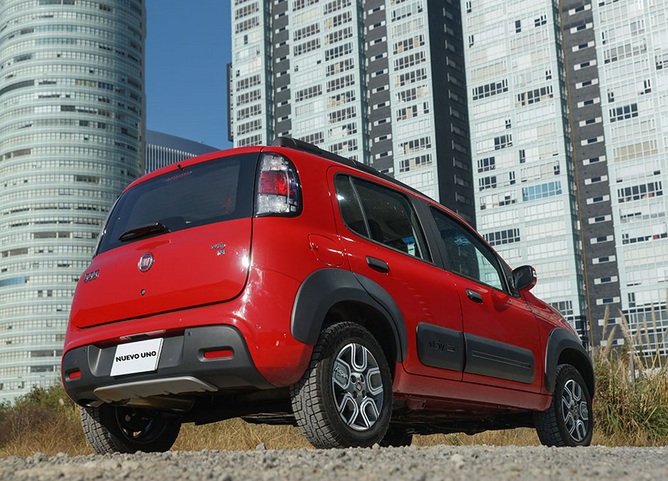 Libro Azul Fiat Uno 2016