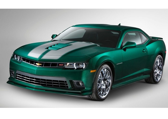 Frente de un Chevrolet Camaro 2015