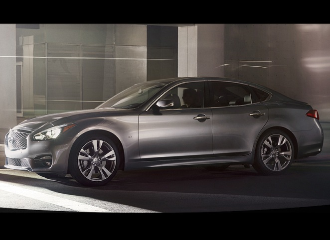 Libro Azul Infiniti Q70 2016