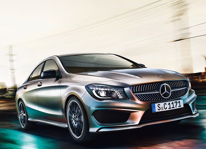 Libro Azul Mercedes Benz Clase CLA 2016