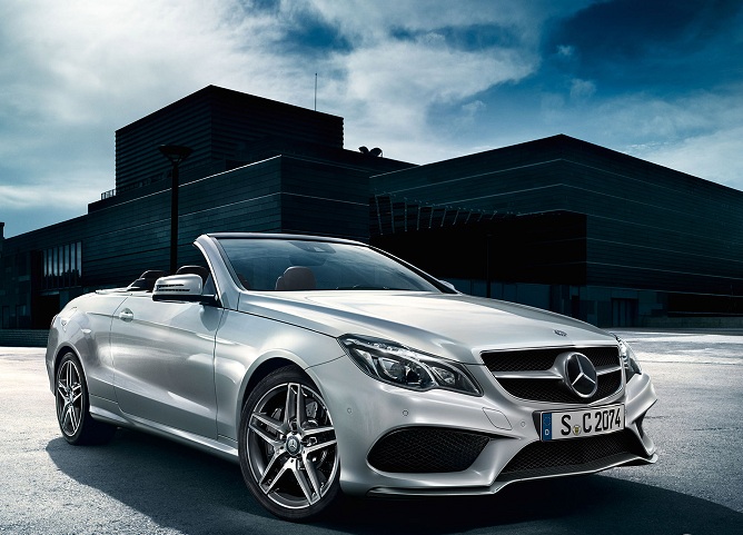 Libro Azul Mercedes Benz Clase E 2016