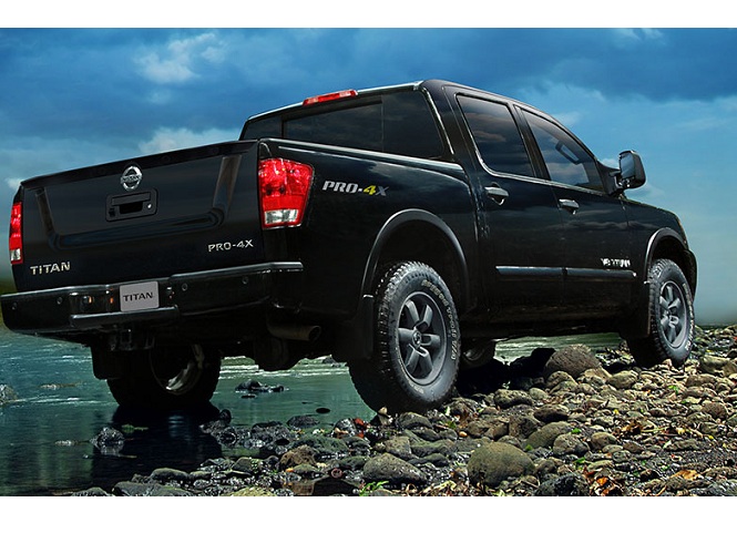 Libro Azul Nissan Titan 2015