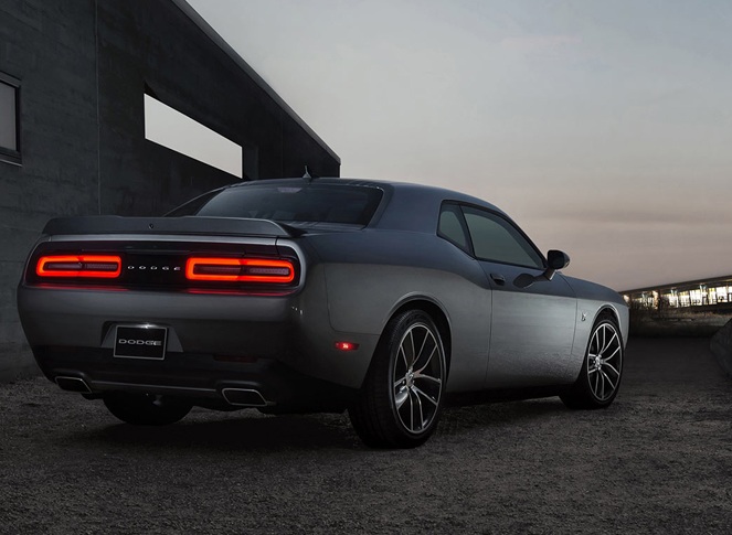 Libro Azul Dodge Challenger 2015