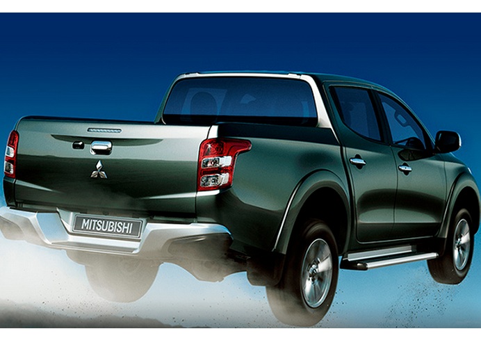Libro Azul Mitsubishi L200 2016