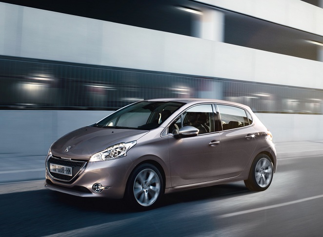 Libro Azul Peugeot 208 2016