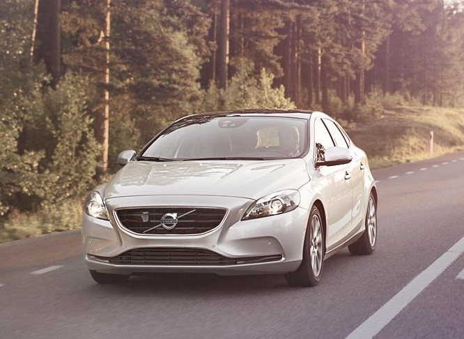 Libro Azul Volvo V40 2016