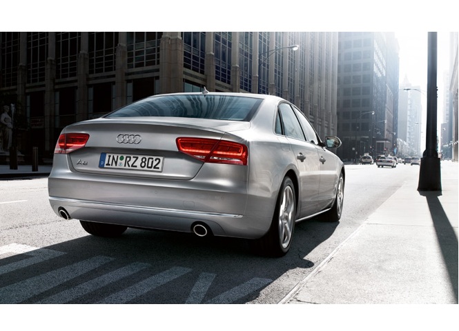 Libro Azul Audi A8 2016