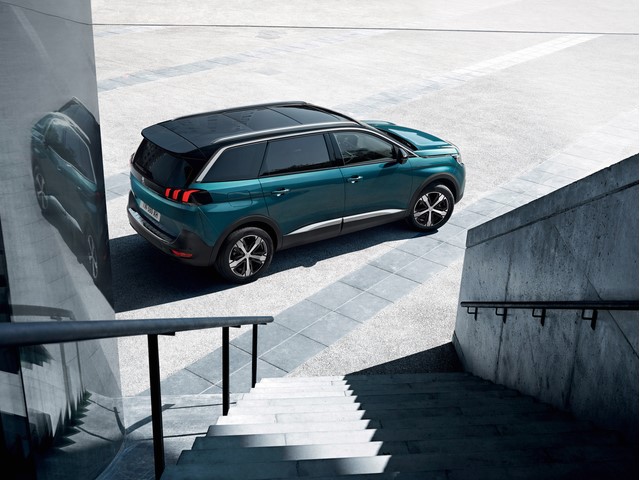 Libro Azul Peugeot 5008 2019