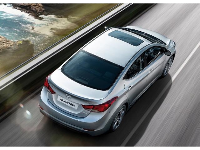 Libro Azul Hyundai ELANTRA 2015