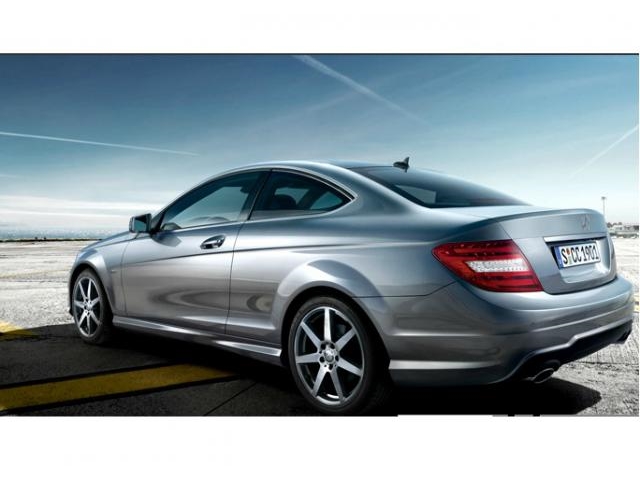 Libro Azul Mercedes Benz Clase C 2015