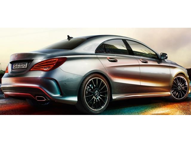 Libro Azul Mercedes Benz Clase CLA 2015