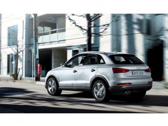 Libro Azul Audi Q3 2015