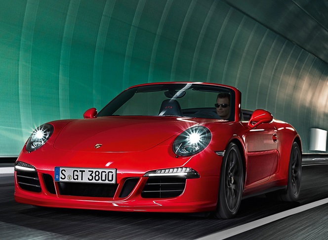 Libro Azul Porsche 911 2016