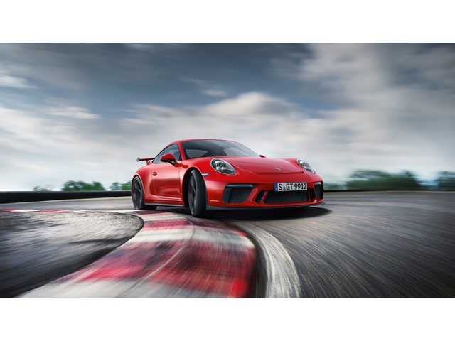 Libro Azul Porsche 911 2018