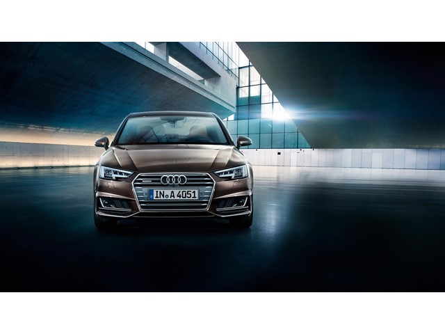 Libro Azul Audi A4 2018