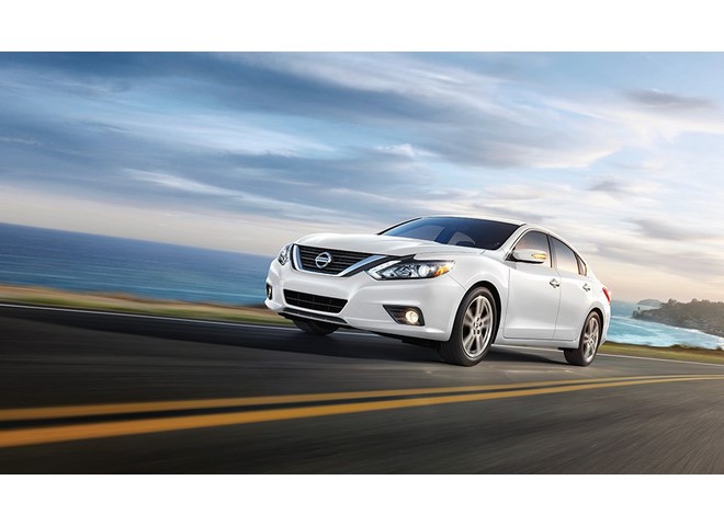 Libro Azul Nissan Altima 2017