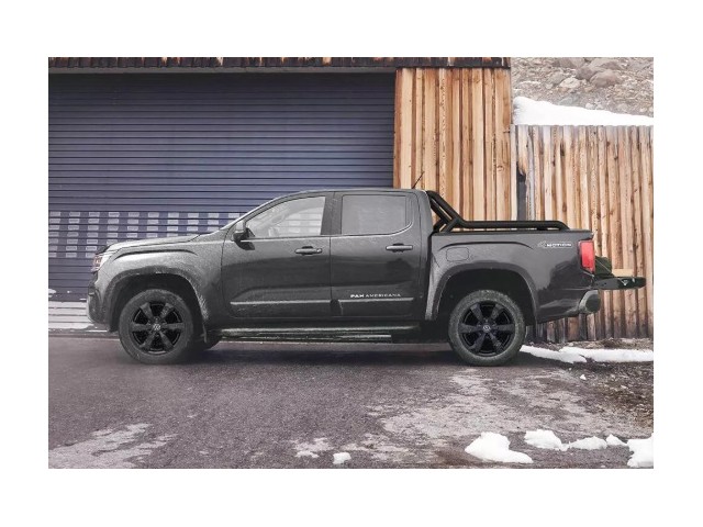 Vista trasera de un Volkswagen Amarok 2026