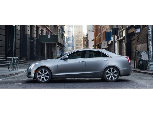 Libro Azul Cadillac ATS 2017