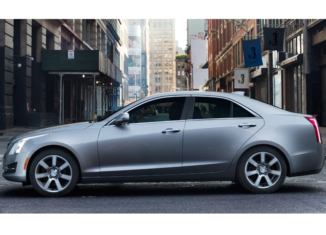Libro Azul Cadillac ATS 2016