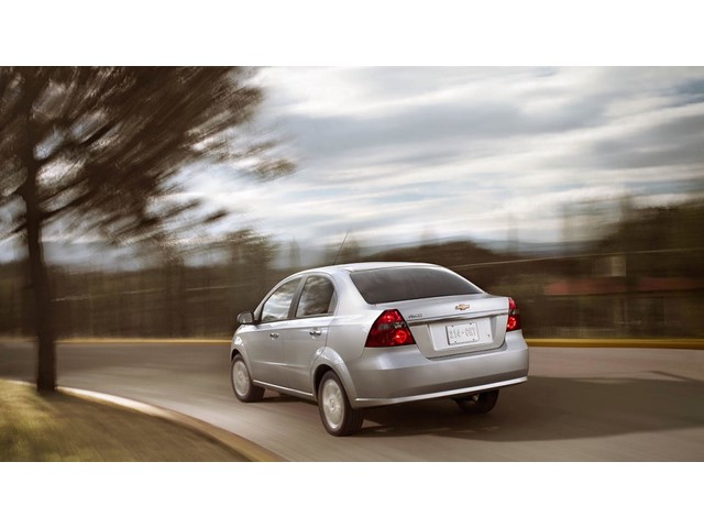 Libro Azul Chevrolet Aveo 2017