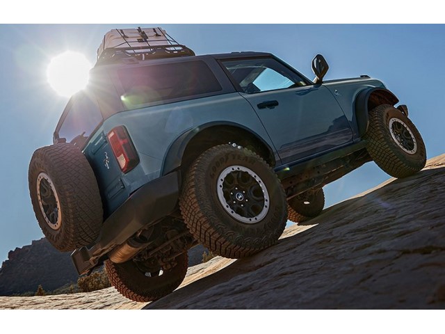 Libro Azul Ford Bronco 2023