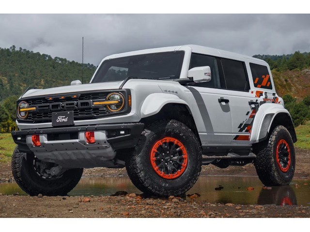 Ford Bronco 2026
