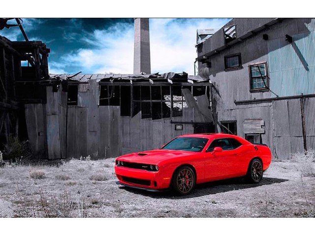 Libro Azul Dodge Challenger 2017