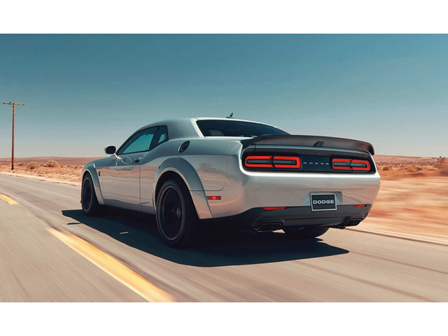 Libro Azul Dodge Challenger 2023