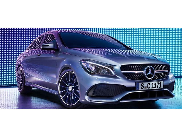 Libro Azul Mercedes Benz Clase CLA 2017