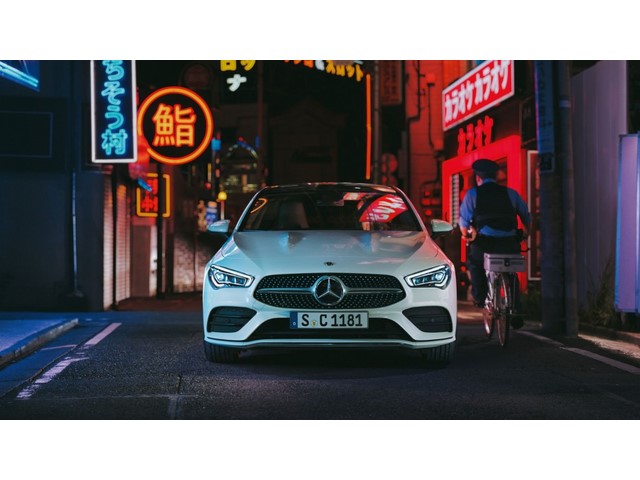 Libro Azul Mercedes Benz Clase CLA 2020