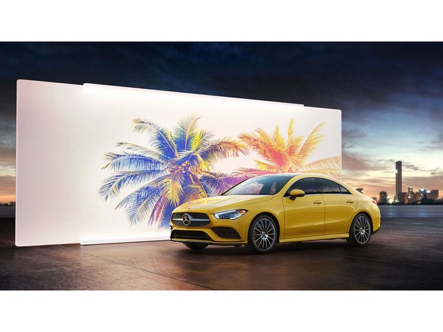 Libro Azul Mercedes Benz Clase CLA 2022