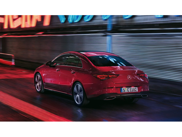 Libro Azul Mercedes Benz Clase CLA 2023