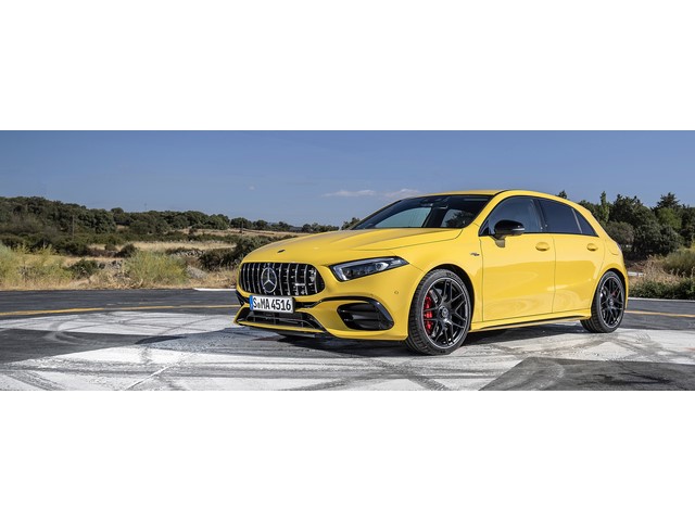 Libro Azul Mercedes Benz Clase A 2021
