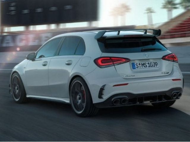 Libro Azul Mercedes Benz Clase A 2023