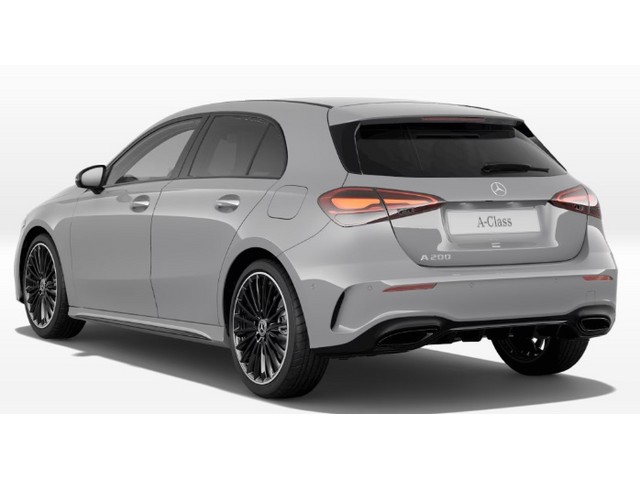 Vista trasera de un Mercedes Benz Clase A 2027