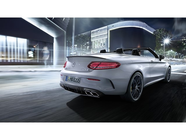 Libro Azul Mercedes Benz Clase C 2020