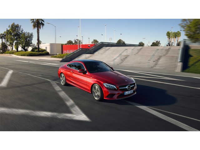 Libro Azul Mercedes Benz Clase C 2020