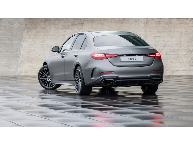 Libro Azul Mercedes Benz Clase C 2022