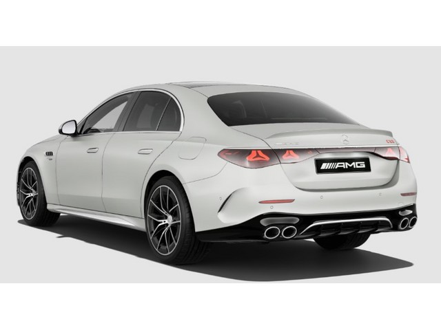 Vista trasera de un Mercedes Benz Clase E 2027