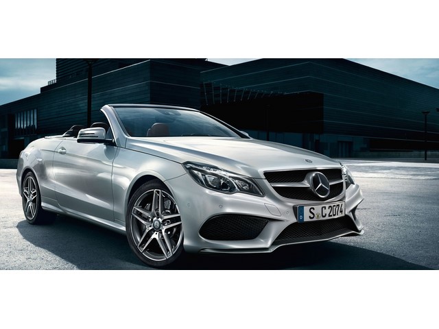 Libro Azul Mercedes Benz Clase E 2017