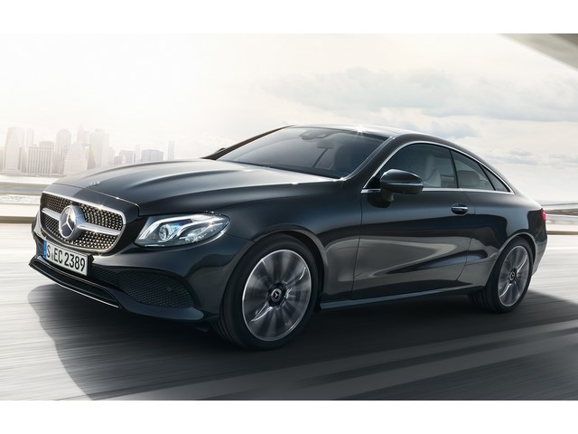 Libro Azul Mercedes Benz Clase E 2019