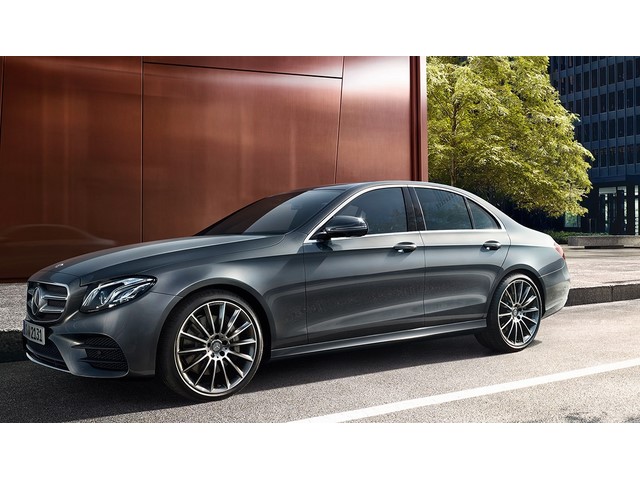 Libro Azul Mercedes Benz Clase E 2019