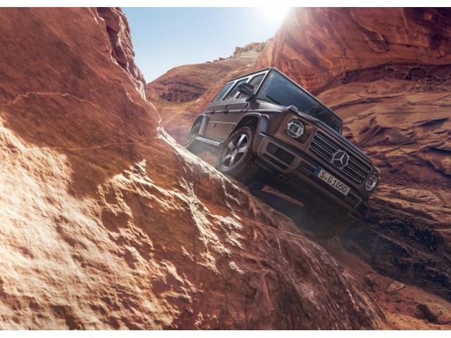 Libro Azul Mercedes Benz Clase G 2022