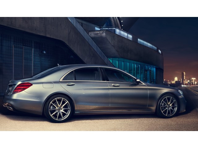 Libro Azul Mercedes Benz Clase S 2018